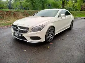 MERCEDES BENZ CLS400 3.0 AMG A/T 2015 WHITE ODO 6K KM SUPER PERFECT !