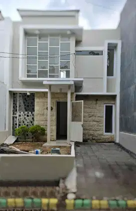 Rumah Minimalis Istana Mentari Sidoarjo