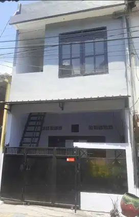 Dijual Rumah Cocok Buat Kos²an  Lokasi Nginden - Sukolilo Surabaya