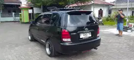 Kia Caren dijual cepat