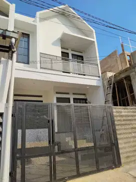 FOR SALE! RUMAH BARU SIAP HUNI DILOKASI BEBAS BANJIR DKT TOL JATIASIH