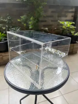 Display Akrilik / Etalase Kue Bening
