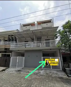 New Town house 3LT under Dekat raya Mulyosari Wisma permai