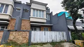 JUAL CEPAT, TERMURAH Dikelasnya  Rumah Minimalis Lokasi Strategis