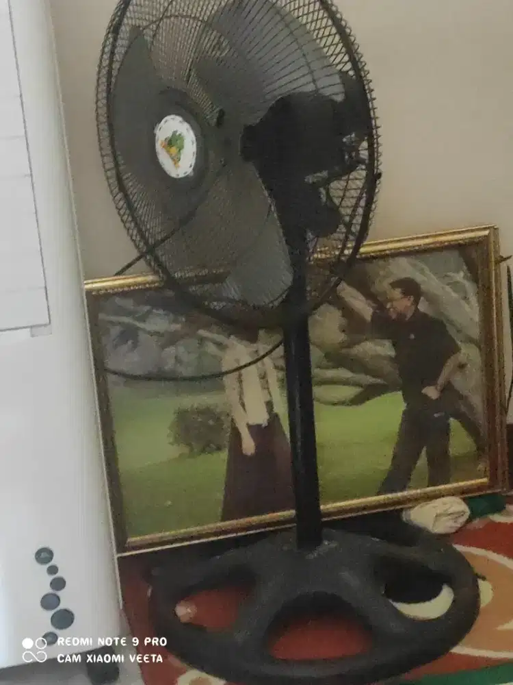 Kipas angin baling besi istimewa