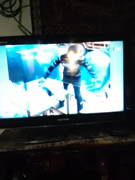 TV polytron 32 in