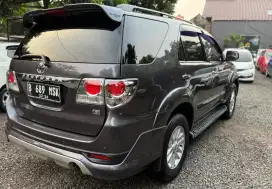 TOYOTA FORTUNER G TRD LUXURY AT BENSIN 2011