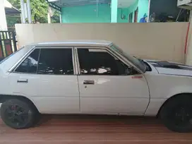 Mitsubishi Galant 1982 Bensin