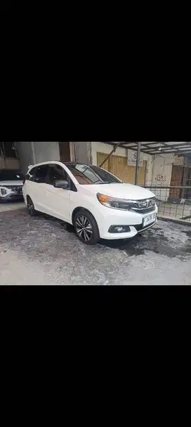 Mobilio E A/T '18