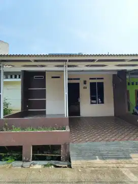 Disewakan Rumah pertahun 5 menit stasiun Tigaraksa