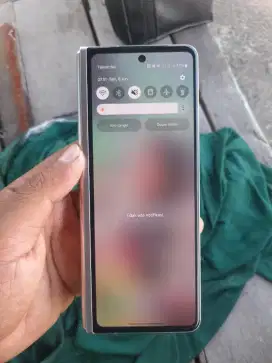 Samsung Z fold 3 12/256