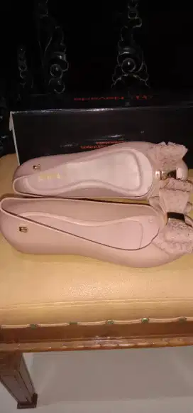 Sepatu Melissa ultragold sweet