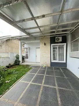 Rumah Nyaman 2 Lantai di Komplek Anthorium Cisaranten Kulon Bandung