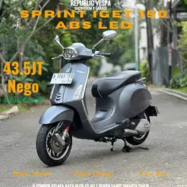 PIAGGIO VESPA SPRINT 150 IGET ABS LED Tahun 2019 Warna Abu Abu Doff