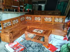 Kursi sudut jati domini