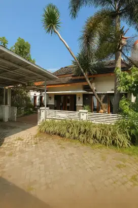 Rumah Dekat Pasar Gentan Jl Kaliurang Km 10 Sleman Yogyakarta ,