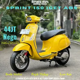 Piaggio Vespa Sprint 150 IGET ABS LED 2019 warna Kuning Warna Favorit