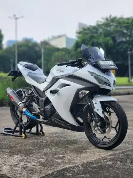 Kawasaki Ninja 250 FI Putih