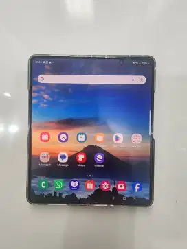 Samsung Z fold 4 RAM 12/ 256 GB