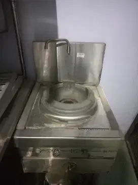 Peralatan restoran bekas