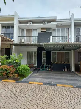 Rumah di Cibubur Country dalam Cluster Eksklusiv