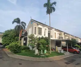 Dijual Rumah Hoek Cluster Fluorite Gading Serpong