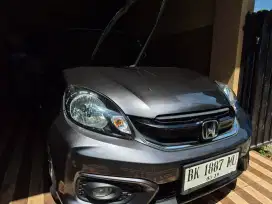 Jual santai, brio 2017 manual, kondisi standar dan tinggal pake