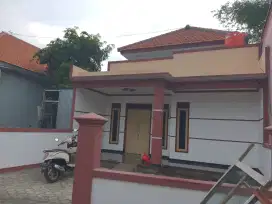 Rumah baru di jual Lokasi Tangunan puri Mojokerto arah Pacet