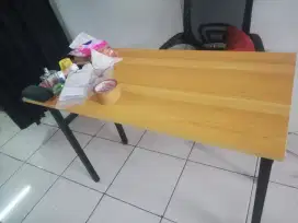 Meja bikin minimal 10