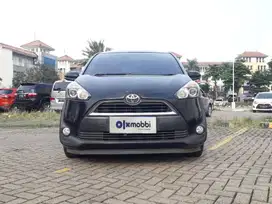 TDP 8,JT Toyota Sienta 1.5 V Bensin-MT Hitam 2017