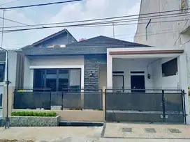DIJUAL Rumah 1,5 lantai di Perumahan Taman Jatisari Permai