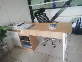 Furniture Meja bikin