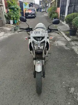 Yamaha Vixion ks 150cc tahun 2014 mesin halus standar siap pakai
