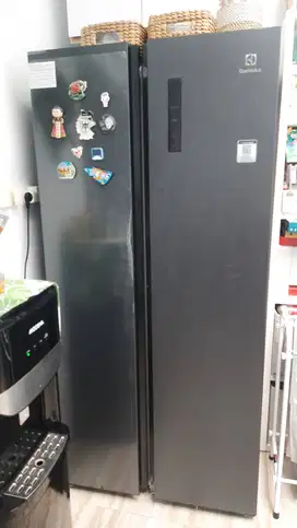 Kulkas rusak Electrolux baguss