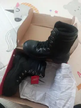 Sepatu safety / pdl chettah