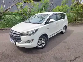 DP RENDAH Toyota Kijang Innova 2.0 G Bensin-MT 2016 PUTIH wYJ