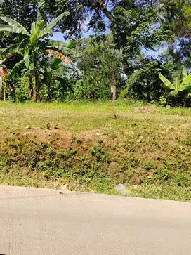 Tanah Kavling Kotak di Dago Giri