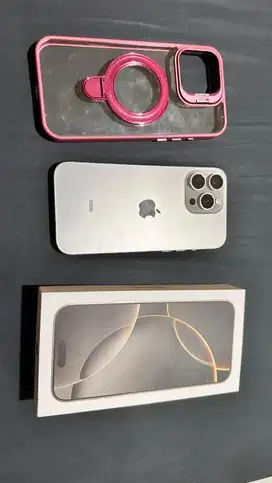 Iphone 16 pro max 256gb natural titanium garansi ibox like new
