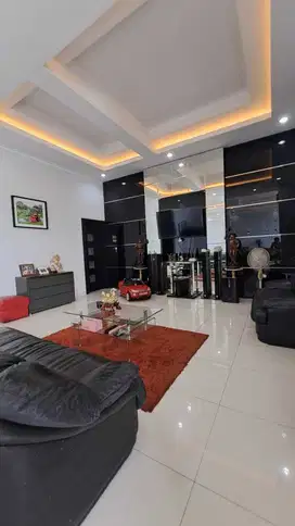 LOKASI PREMIUM SURABAYA TIMUR RUMAH TERAWAT SIAP HUNI