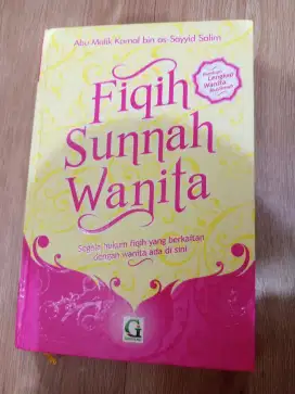 Buku agama : fiqih sunnah wanita