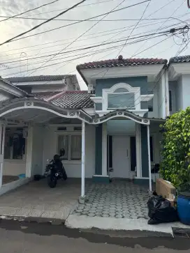 Rumah minimalis siap huni dalam Cluster de Green Mansion,Jatibening