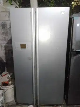 Kulkas lg side by side