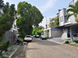 Dijual Rumah Cantik di Raffles Hill Cibubur Cimanggis depaok