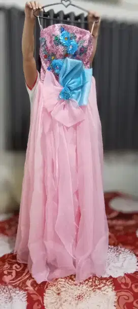 Baju pesta no minus bagus