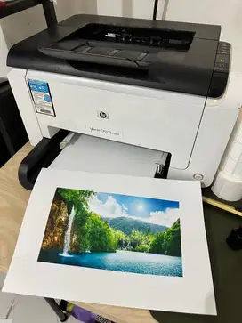 Printer Laserjet Hp CP1025 Warna