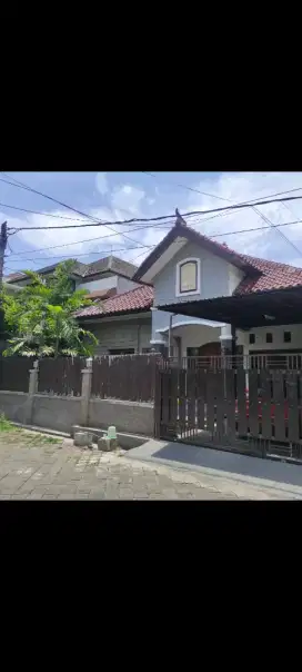 Dijual tanah 4 are di renon bonus rumah