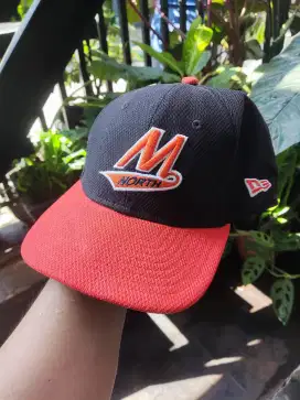 Topi Brand New Era Lawas Original Logo M
