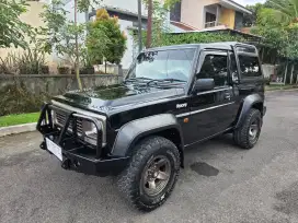 Daihatsu Rocky 4x4 independent 1996
