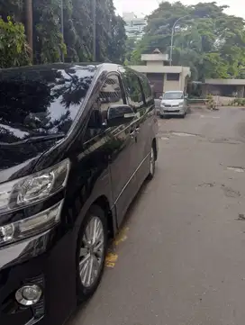 Toyota Vellfire 2014 Bensin