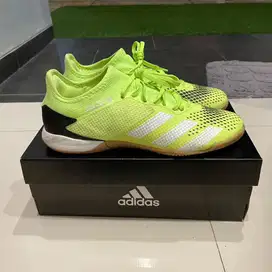 Sepatu Futsal Adidas Predator 20.3 Signal Green Original